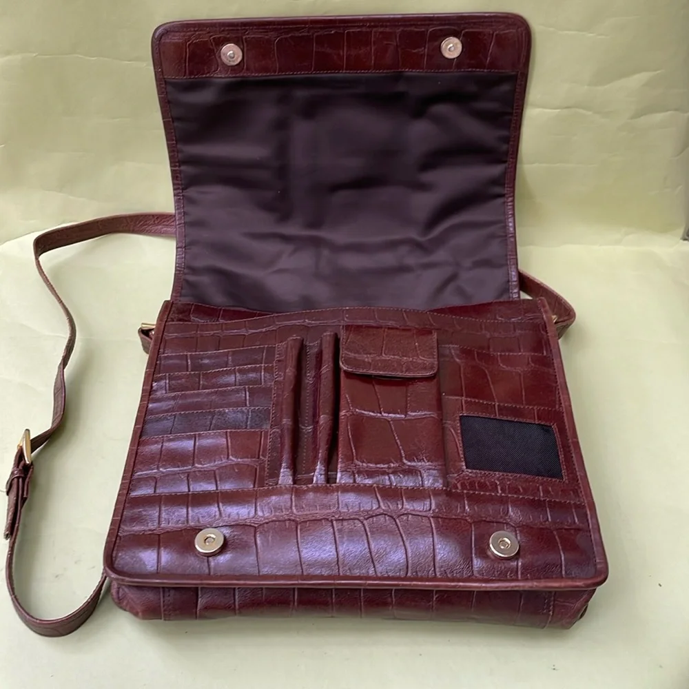 Vintage reddish brown Express leather bag